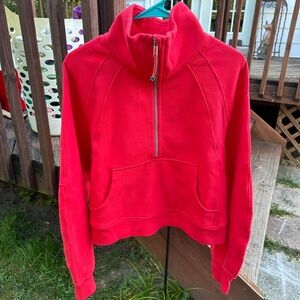 LULULEMON Red EUC funnel neck scuba size M/L